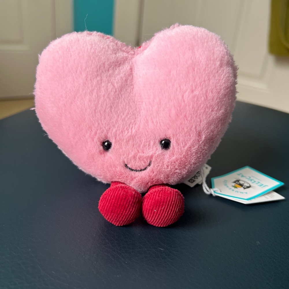 Jellycat Amuseables Colette Heart Macaron